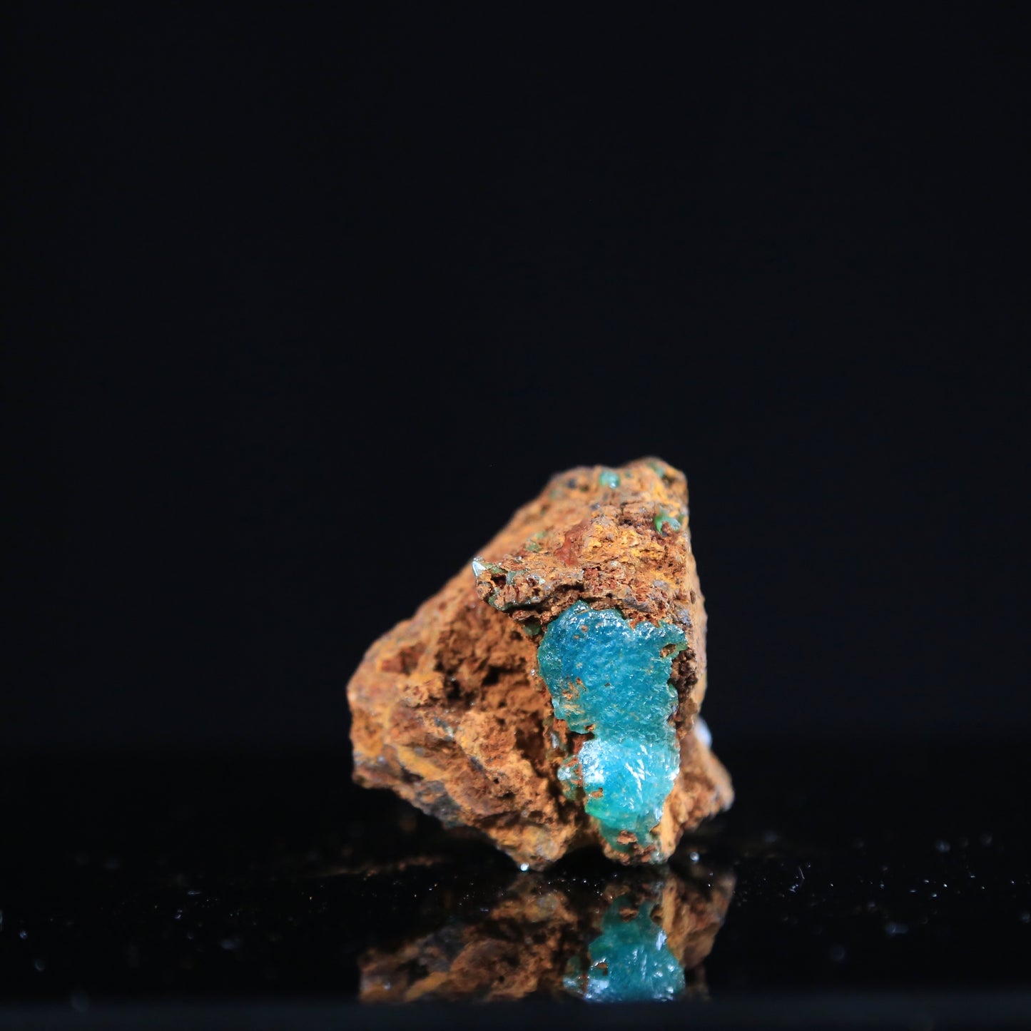 Adamite var Copper-bearing from Russia