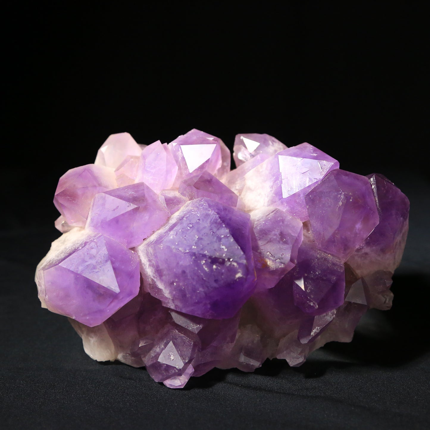 Amethyst from Bolivia Hot Purple (9 lbs 13 oz)
