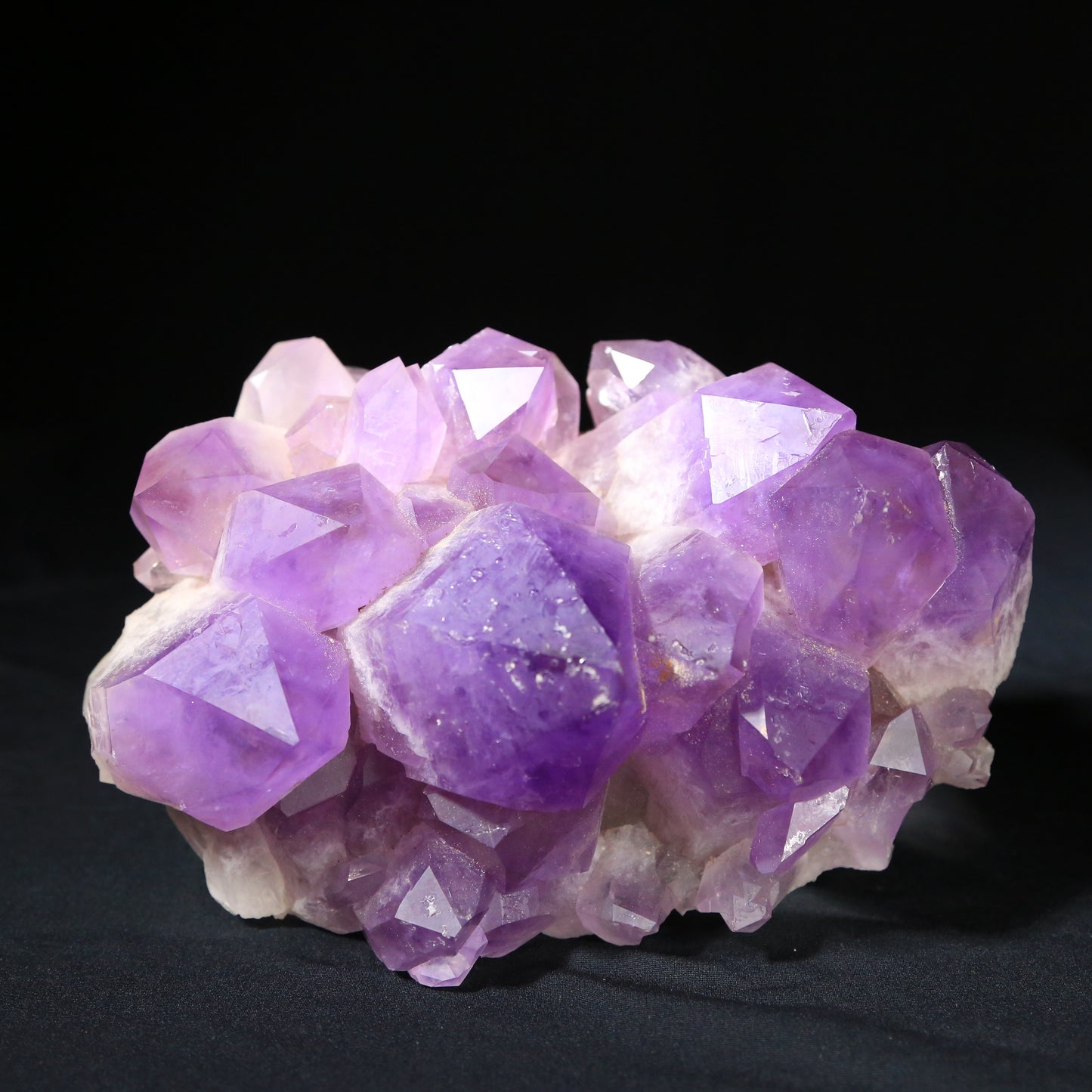 Amethyst from Bolivia Hot Purple (9 lbs 13 oz)