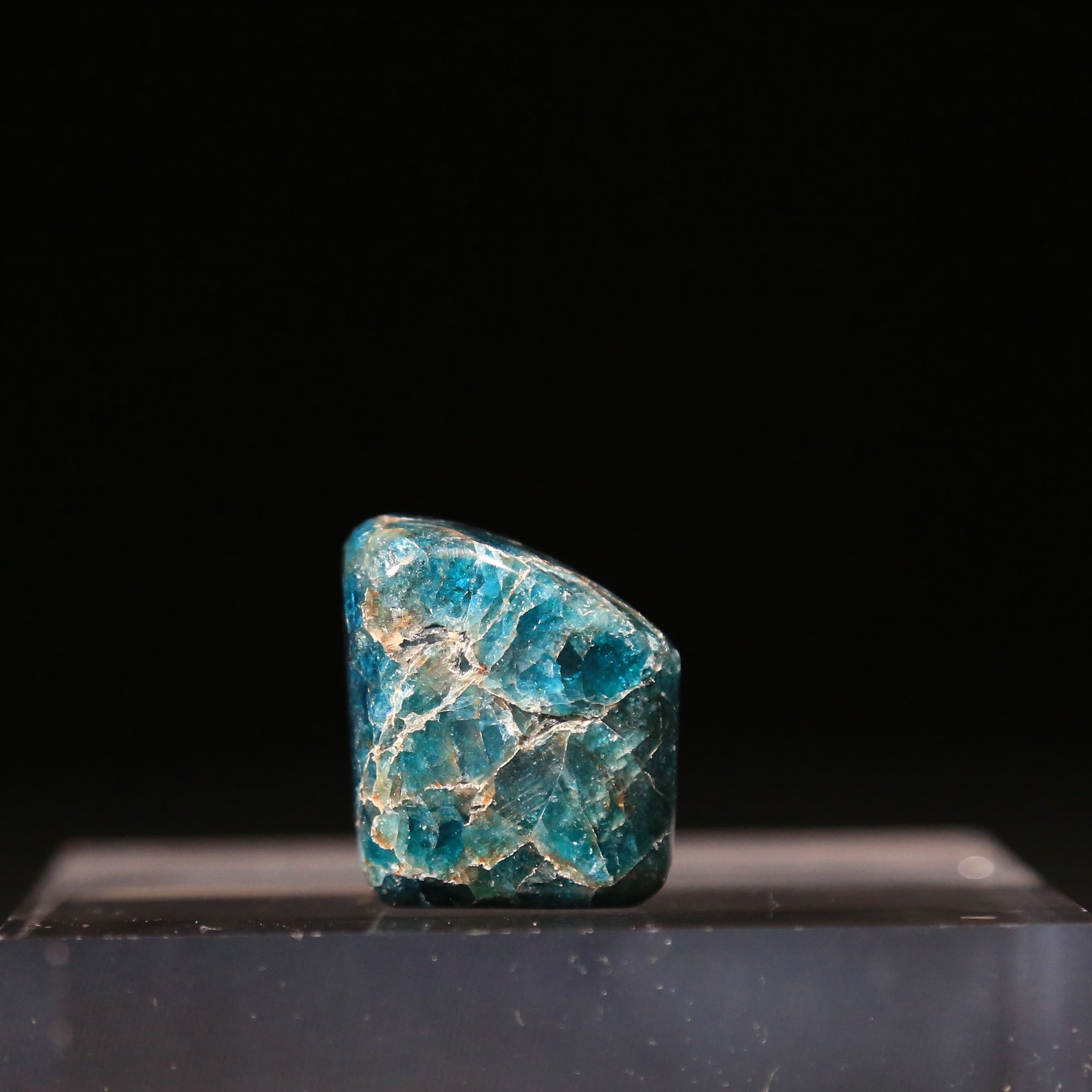 Blue Apatite – Rock Collectors Club