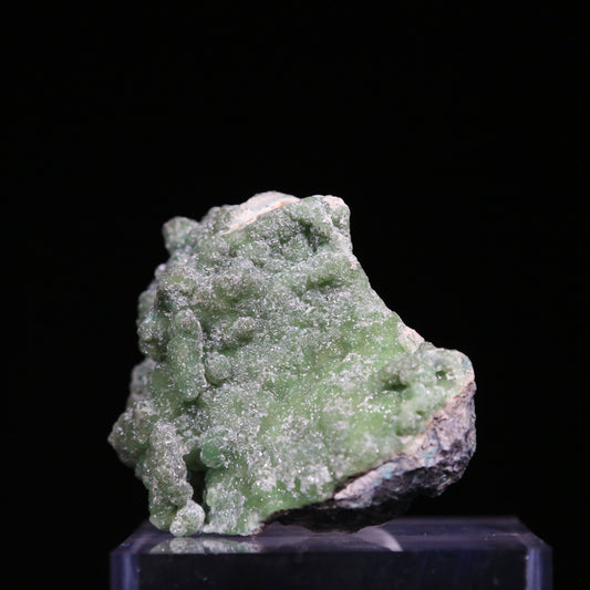 Smithsonite (copper-bearing)